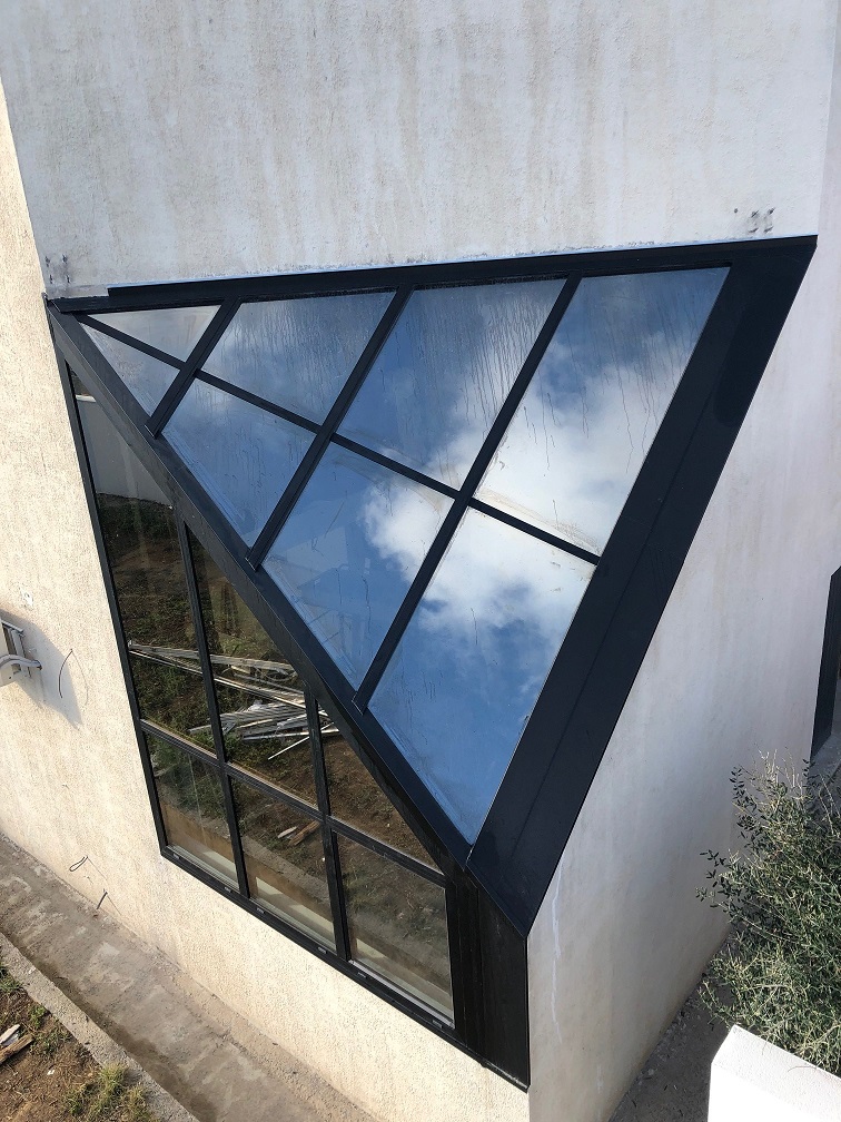 Verrière d'angle diamant contemporaine La Rochelle