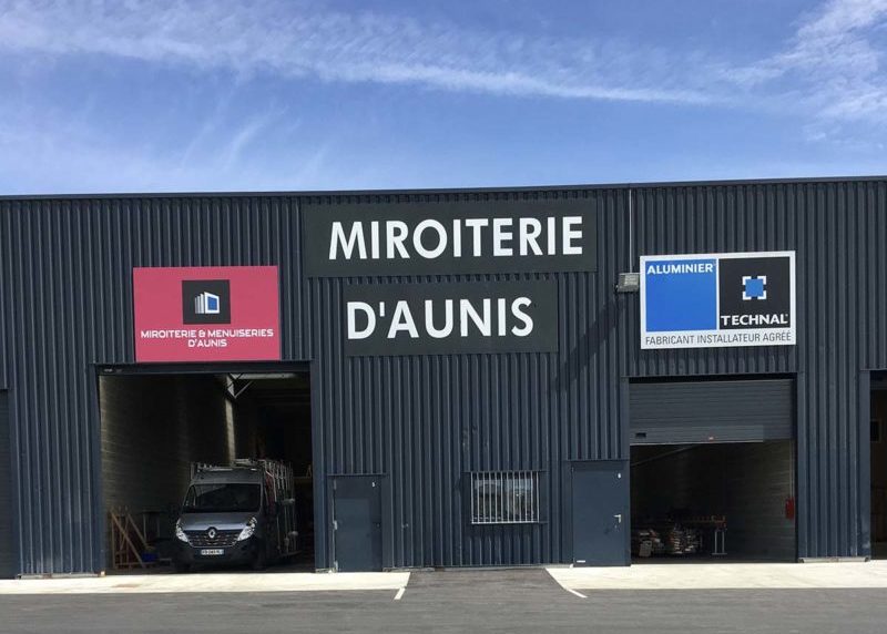Nouveaux locaux de la Miroiterie et Menuiseries d’Aunis à La Rochelle